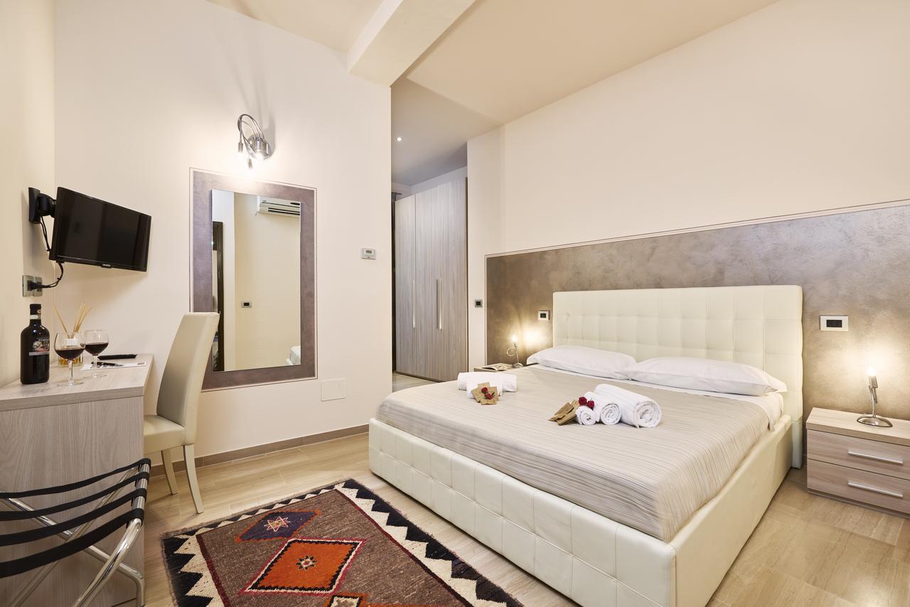 Bed and Breakfast Domus Il Palio Siena Exterior foto